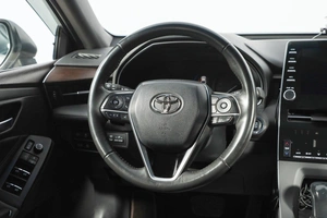 Седан Toyota Avalon 2021 года, 2999000 рублей, Новосибирск