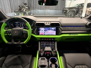 Внедорожник Lamborghini Urus 2025 года, 36000000 рублей, Павловская Слобода
