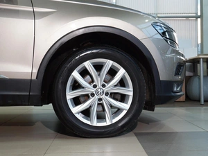 Внедорожник Volkswagen Tiguan 2019 года, 2969777 рублей, Тверь