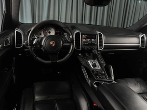 Внедорожник Porsche Cayenne S 2011 года, 2210000 рублей, Тюмень