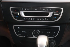 Седан Renault Fluence 2011 года, 749000 рублей, Омск