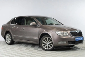 Лифтбек Skoda Superb 2011 года, 929000 рублей, Челябинск