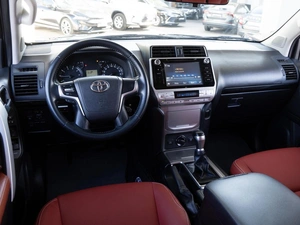 Внедорожник Toyota Land Cruiser Prado 2018 года, 4369000 рублей, Волгоград
