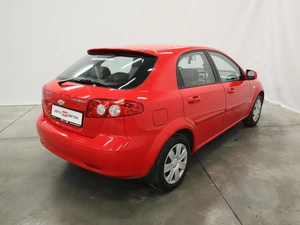 Хэтчбек Chevrolet Lacetti 2010 года, 690000 рублей, Курск