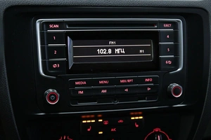 Седан Volkswagen Jetta 2016 года, 1098000 рублей, Солонцы