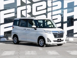 Минивэн Toyota Roomy 2017 года, 940000 рублей, Краснодар