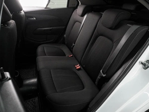 Седан Chevrolet Aveo 2012 года, 759000 рублей, Воронеж