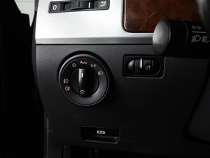 Внедорожник Volkswagen Touareg 2008 года, 1285000 рублей, Воронеж