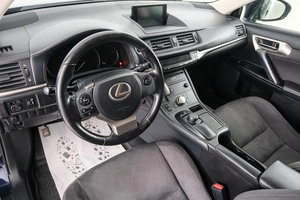 Хетчбэк Lexus CT 2019 года, 2189000 рублей, Красноярск