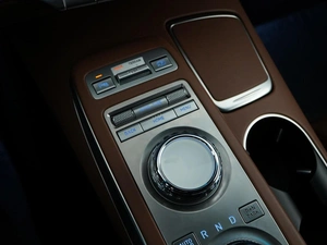 Внедорожник Genesis GV70 2020 года, 4499654 рублей, Москва