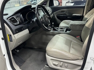 Минивэн Kia Carnival 2019 года, 2697000 рублей, Красноярск