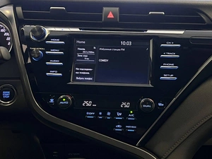 Седан Toyota Camry 2018 года, 2369000 рублей, Красноярск