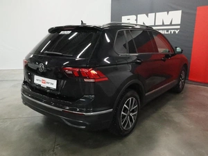 Внедорожник Volkswagen Tiguan 2021 года, 2270000 рублей, Курск