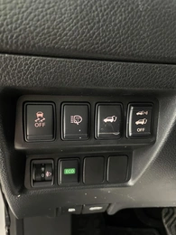 Внедорожник Nissan X-Trail 2015 года, 1687000 рублей, Солонцы