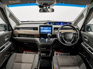 Минивэн Honda Freed+ 2020 года, 1780000 рублей, Красноярск