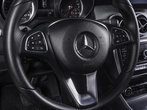 Седан Mercedes-benz CLA-класс 2018 года, 1630000 рублей, Ростов-на-Дону