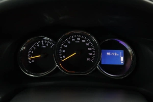 Хэтчбек Renault Sandero 2014 года, 910000 рублей, Курск