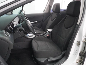 Хетчбэк Peugeot 308 2012 года, 599000 рублей, Воронеж