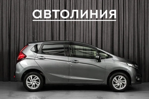 Хетчбэк Honda Fit 2019 года, 1249000 рублей, Красноярск