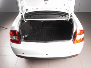 Седан ВАЗ (LADA) Priora 2015 года, 710000 рублей, Красный Пахарь