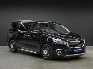 Минивэн Kia Carnival 2017 года, 2198888 рублей, Москва