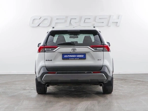 Внедорожник Toyota RAV4 2020 года, 3090900 рублей, Москва