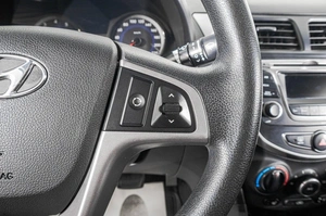 Седан Hyundai Solaris 2015 года, 899000 рублей, Барнаул