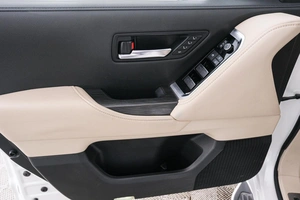 Внедорожник Toyota Land Cruiser 2021 года, 10399000 рублей, Красноярск