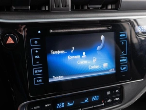 Седан Toyota Corolla 2017 года, 1574000 рублей, Тюмень