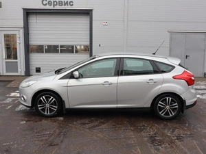 Хэтчбек Ford Focus 2012 года, 710000 рублей, Железногорск
