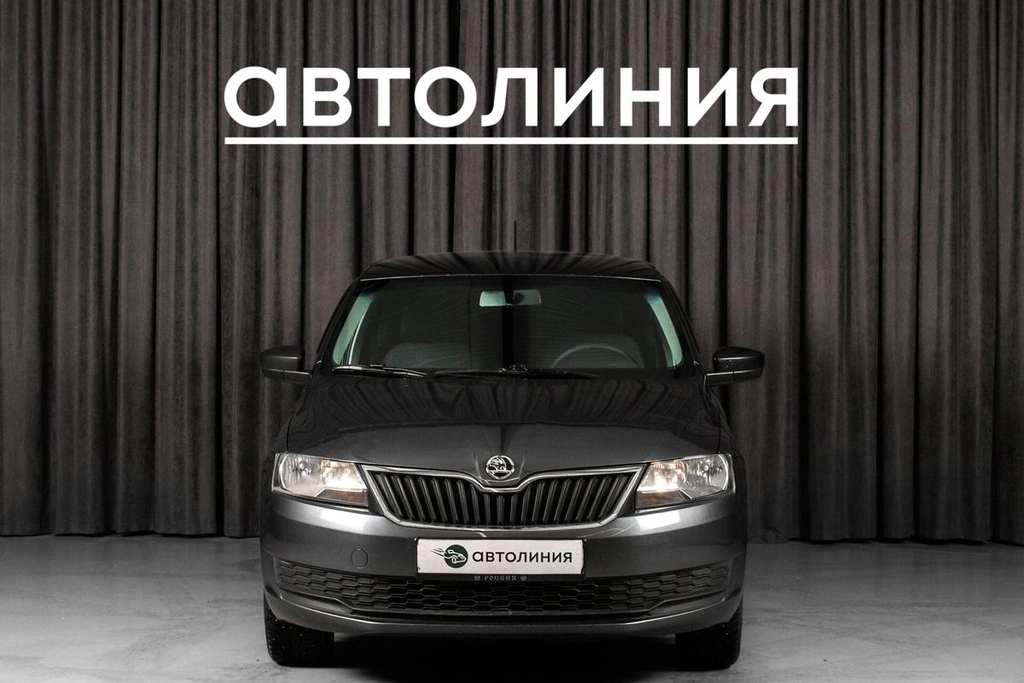 Лифтбек Skoda Rapid 2014 года, 689000 рублей, Красноярск