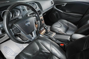 Хетчбэк Volvo V40 2014 года, 1099000 рублей, Тюмень