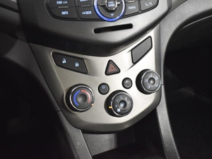 Седан Chevrolet Aveo 2014 года, 943200 рублей, Казань