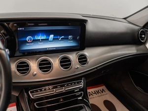 Седан Mercedes-benz E-класс 2018 года, 2650000 рублей, Красноярск