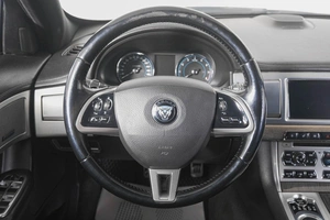 Седан Jaguar XF 2014 года, 1719000 рублей, Кемерово