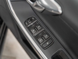 Универсал Volvo V60 2011 года, 1300000 рублей, Красноярск