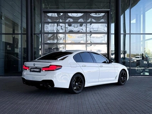 Седан BMW 5 серия 2018 года, 3465000 рублей, Уфа