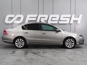 Седан Volkswagen Passat 2013 года, 1344000 рублей, Воронеж