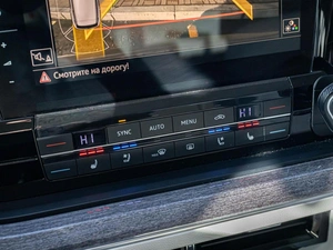 Внедорожник Volkswagen Touareg 2019 года, 5450000 рублей, Краснодар