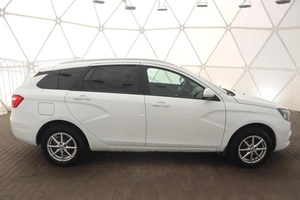 Универсал ВАЗ (LADA) Vesta 2018 года, 980000 рублей, Орёл