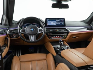 Седан BMW 5 серия 2022 года, 6857077 рублей, Москва
