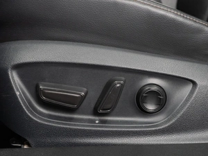 Седан Toyota Camry 2018 года, 3199000 рублей, Тюмень