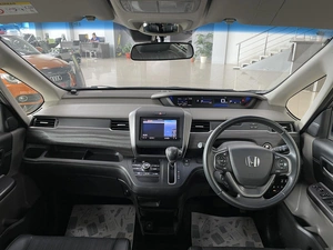 Минивэн Honda Freed 2017 года, 1467000 рублей, Солонцы