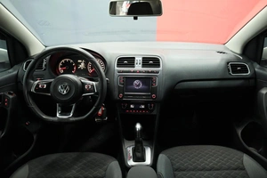 Седан Volkswagen Polo 2018 года, 1170000 рублей, Курск