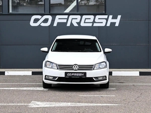 Седан Volkswagen Passat 2012 года, 999000 рублей, Кирилловка