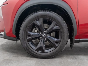 Внедорожник Lexus NX 2017 года, 2849000 рублей, Красноярск