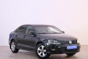 Седан Volkswagen Jetta 2011 года, 919000 рублей, Омск