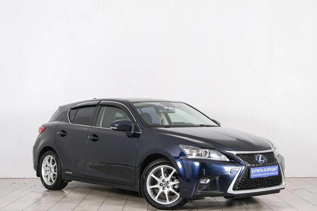 Хетчбэк Lexus CT 2019 года, 2189000 рублей, Красноярск