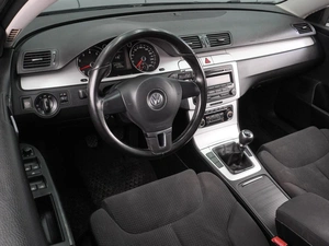 Седан Volkswagen Passat 2009 года, 774000 рублей, Воронеж