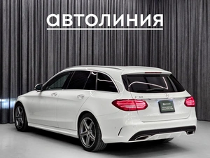 Универсал Mercedes-benz C-класс 2016 года, 1890000 рублей, Красноярск